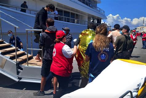 Mueren Al Menos 78 Migrantes Tras Naufragio De Un Barco Pesquero En