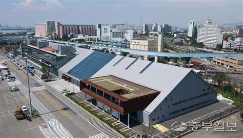 개항 140주년 인천 내항 시민 품에 돌려주자 상상플랫폼 문 열지만재개발 본궤도 첩첩산중