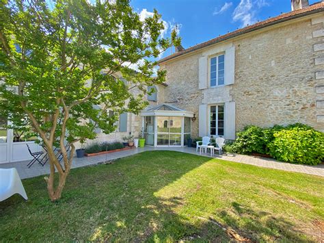 Maison Vendre Poullignac Achat Vente Maison L Adresse