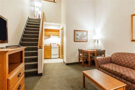 Quality Inn Mount Vernon Mount Vernon | Bookonline.com