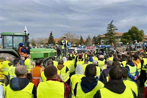 Una Llamada Apacigu Los Nimos De Los Agricultores En Navarrete