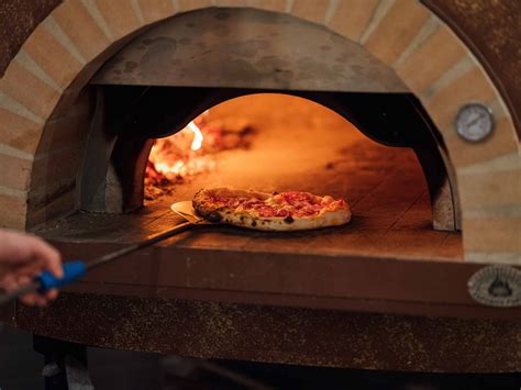 Fuego Worcester – Neapolitan style wood-fired pizzas