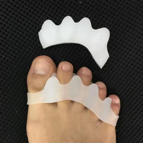 1Pair Silicone Gel Hallux Valgus Correction Toe Separators Foot Care