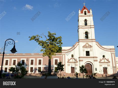 Camaguey Cuba 11 Image And Photo Free Trial Bigstock