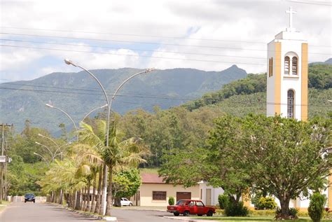 VIAGEM TURISMO E AVENTURAS POR LUGARES INCRÍVEIS MORRINHOS DO SUL