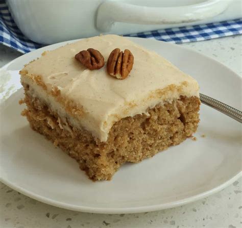 Top 2 Applesauce Cake Recipes