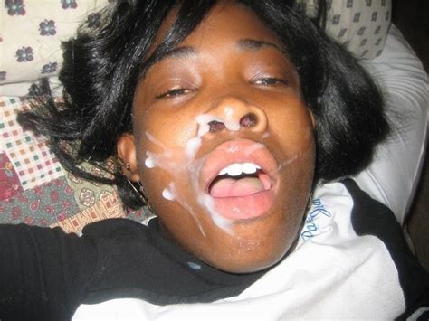 Black Amateur Girlfriends Posing For Cell Phone Pics Porn Pictures XXX Photos Sex Images