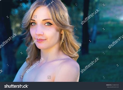 Beautiful Smiling Girl Naked Shoulders Park Stock Photo 216854104 Shutterstock
