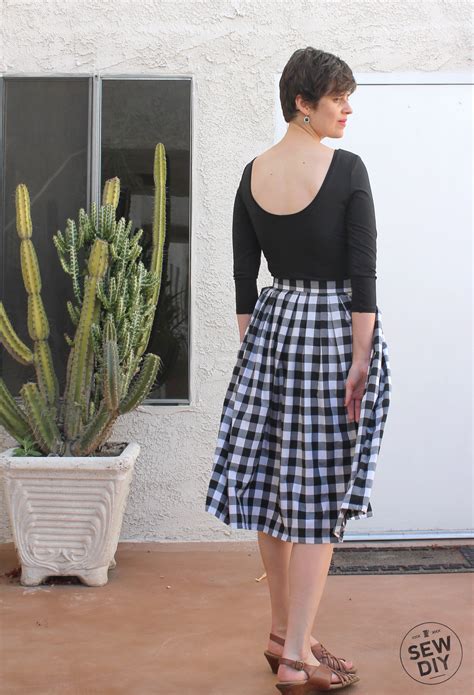 Diy Tutorial Pleated Button Front Skirt Sew Diy