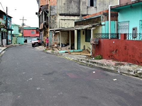 G1 Homem é Morto Com Nove Tiros Em Rua Do Bairro Compensa Em Manaus Notícias Em Amazonas