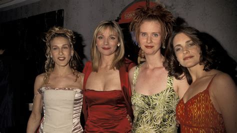 Revisiting The Gloriously 90s Premiere Of Sex And The City 25 Years