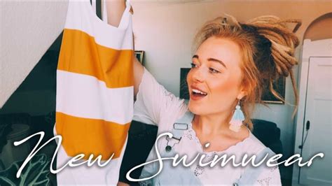 Hot Sexy Elise Buch Bikini Pics