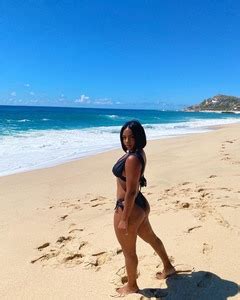 Hot Sexy Kennedy Rue McCollough Bikini Pics