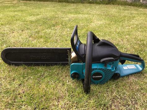 Makita Ea3500s Petrol Chainsaw In Fraserburgh Aberdeenshire Gumtree