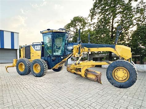 CAT 140M AWD - Hexco.ae