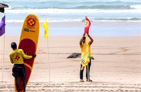 Salvador tem dez praias impróprias para banho e veja a lista completa