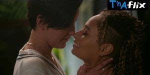 Rosanny Zayas Lesbian Scene In The L Word Generation Q Tnaflix