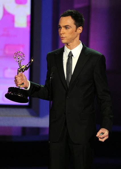 Jim Parsons Accepting An Emmy Award @ the 2010 Emmy Awards - Jim ...