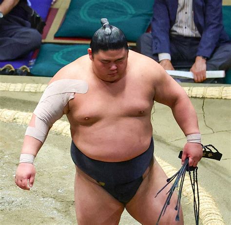 十両・伯桜鵬が8日目から休場へ 2日目に右上腕二頭筋腱断裂再出場なければ再び幕下転落も― スポニチ Sponichi Annex スポーツ