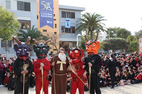 Fotogaler A As Ha Sido El Aniversario Del Collegi Sant Antoni Abat