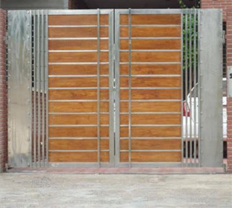 6 Feet Polished 304 Grade Stainless Steel Main Gate At Rs 1100 Square