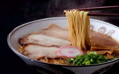 【中華そば丸田屋】とんこつ醤油味和歌山ラーメン 地元に愛される名店の味 3食入半生スープ付「バナナマンのせっかくグルメ」放送の超人気店