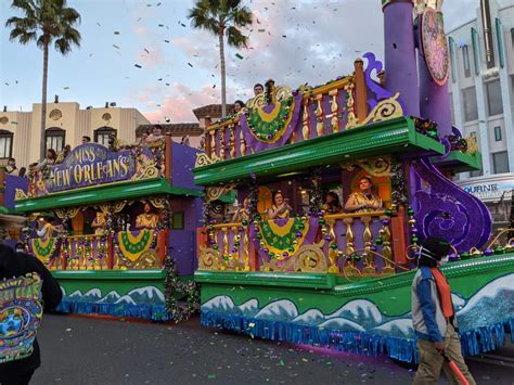 Universal Studios Orlando Mardi Gras Guide Green Vacation Deals