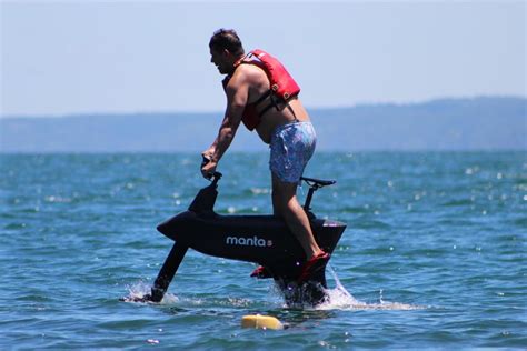 Pucón Chile Explore The Lake On A Water Bike SL3