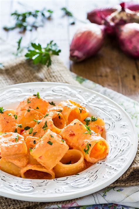 Pasta Con Crema Di Peperoni E Ricotta Pronta In Pochi Minuti