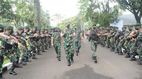 Satgas Yonif Raider 301 PKS Siap Laksanakan Operasi Di Papua Ini Pesan