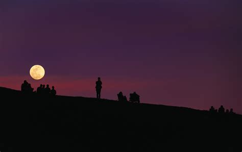 14 Night Hike Tips - Your Ultimate Guide to Hiking at Night Safely