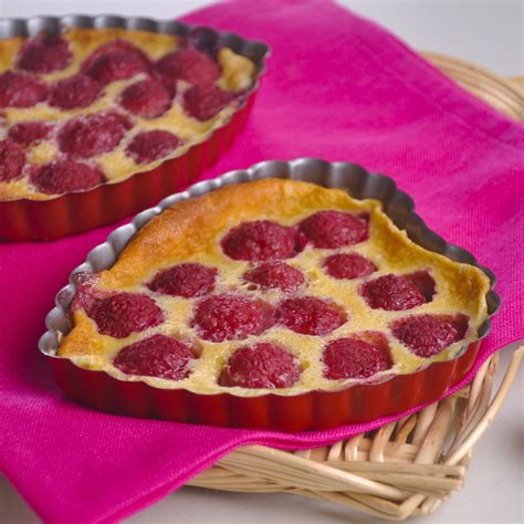 Clafoutis Aux Framboises Une Recette Fruit Cuisine Le Figaro Madame