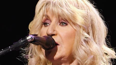 The Heartbreaking Death Of Fleetwood Mac Member Christine McVie