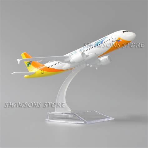 Escala 1 250 Modelo De Metal Diecast Avião Toy Airbus A320 Cebu