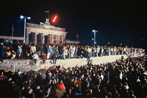 9 November 1989 Der Tag An Dem Die Berliner Mauer Fiel