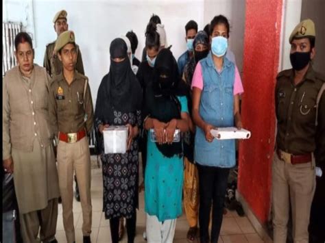 Hotel Sex Racket Was Running In Lucknow 12 Arrested Including 7 Girls लखनऊ के होटल आपत्तिजनक