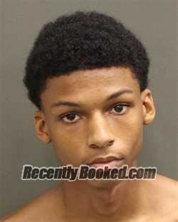 Recent Booking Mugshot For OSCAR TYRON IV HAYES In Orange County Florida