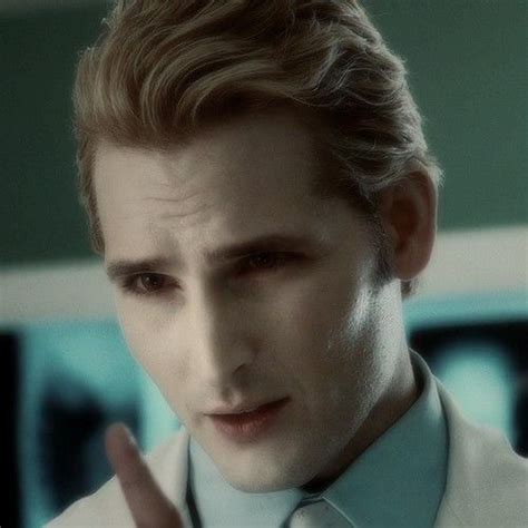 Carlisle Cullen Icon ≛ Twilight Photos The Twilight Saga Carlisle