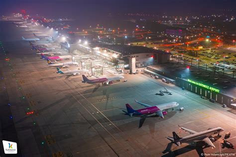 Katowice Airport Mogą być opóźnienia na lotnisku Radio Jura 93 8 FM