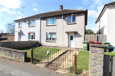 Martin And Co Gainsborough 3 Bedroom Semi Detached House Sstc In St