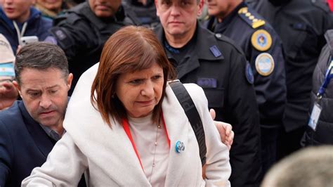 Patricia Bullrich Cruz A Un Funcionario De Javier Milei Por La