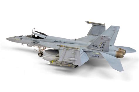 Revell 5850 1 48 Scale Boeing F A 18E Super Hornet Quick