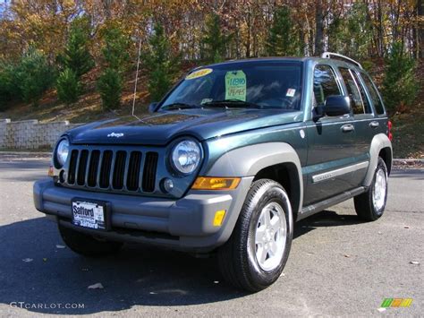 Deep Beryl Green Pearl Jeep Liberty Crd Sport X