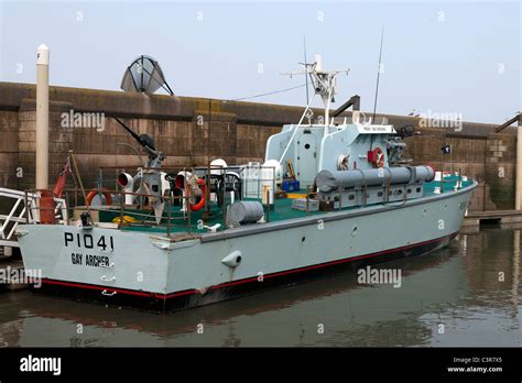 Gay Hms Archer P1041 Classe Gay Bateau De Patrouille Rapide Motor Torpedo Boat Mtb Ou Service à