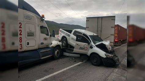 Se registra choque múltiple en la Autopista Siglo XXI