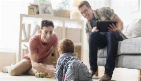 Utero In Affitto All Estero Riconosciuta La Paternit A Due Gay In Terris