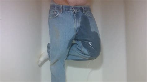 在淋浴时进行园艺和清洁 Pornhub Gay