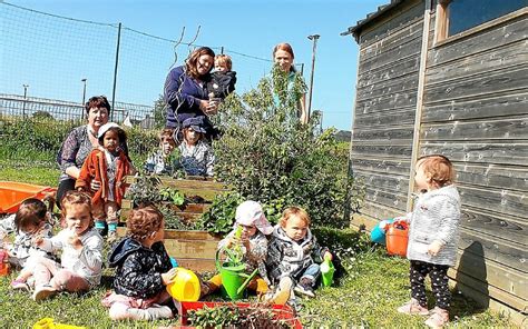 Au Centre De Loisirs De Land Da Les Jeunes Pousses S Clatent Au