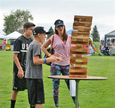 Giant Jenga How To Play Step By Step Rules Diy Guide Gamesver