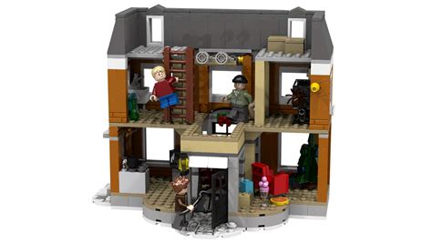 LEGO IDEAS - Home Alone - Kevin's Mad House Fiasco!